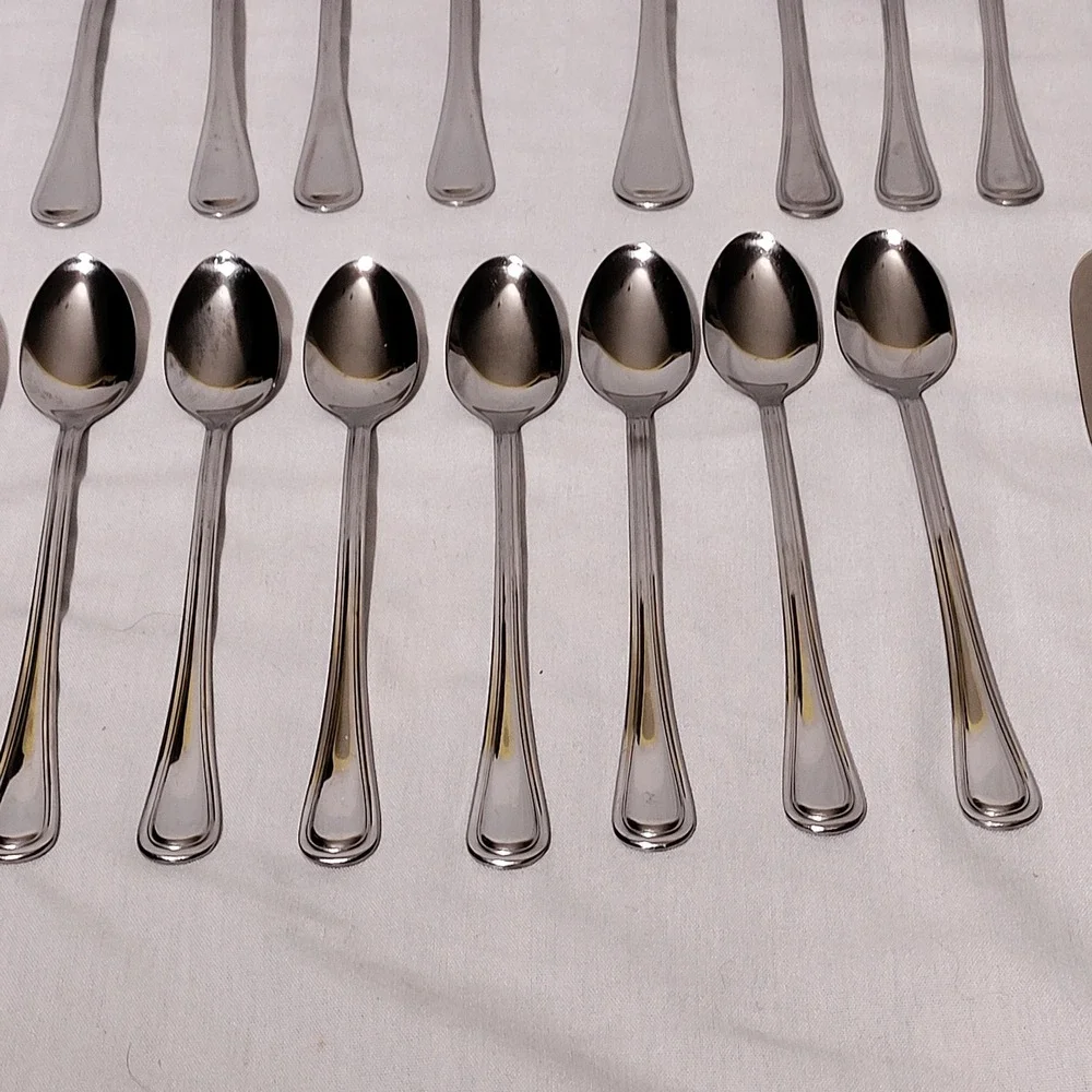 Oneida Tress Hollis Stainless Steel Flatware Set 29pc